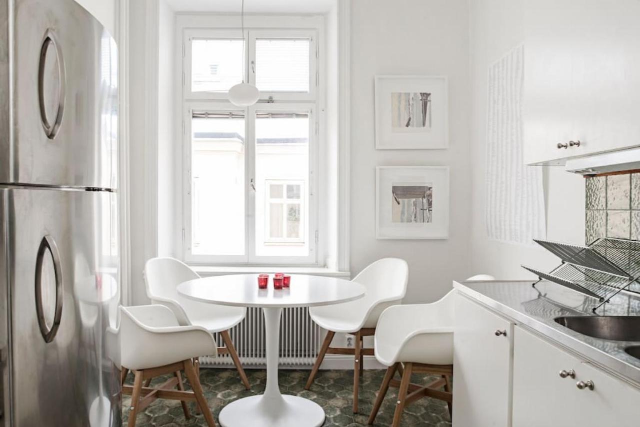 Elegant And Light 3 Room Apartment In Sofo 97Sqm Стокхолм Екстериор снимка